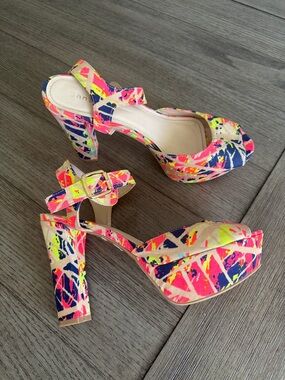 BAMBOO Neon Splatter Platform Sandals - Pink, Navy, Yellow, Cream